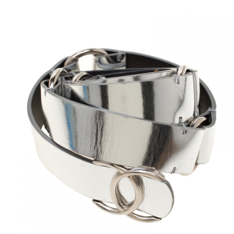 Pre Owned Chanel Silver Leather CC Belt 80cm