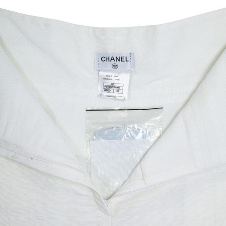 Pre Owned Chanel High Waist Pleated Shorts M
