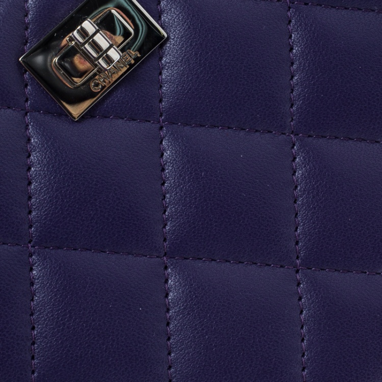 Pre Owned Chanel Purple Quilted Leather Reissue Zip Around Wallet