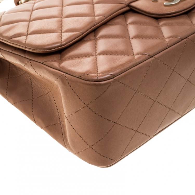 Pre Owned Chanel Beige Quilted Leather Jumbo Classic Single Flap Bag