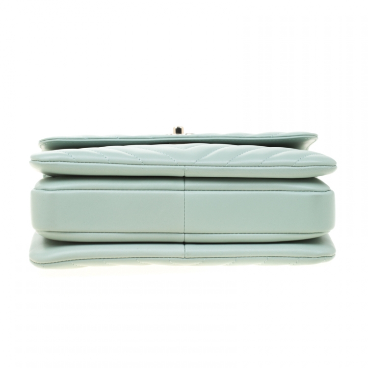 Pre Owned Chanel Mint Green Chevron Quilted Leather Top Handle Bag