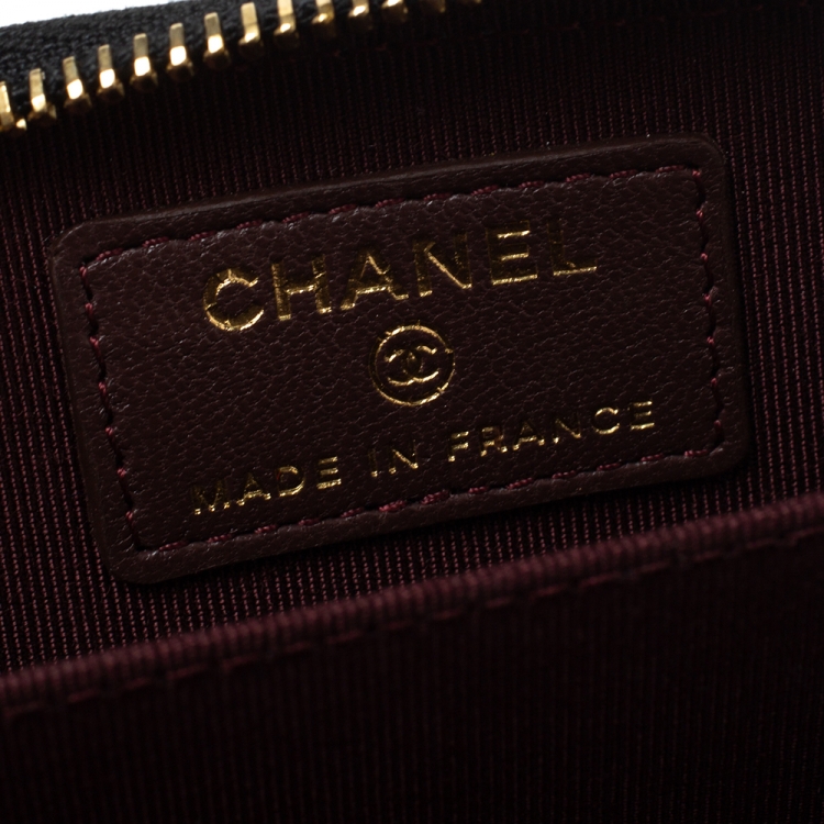 Pre Owned Chanel Black Quilted Leather Zip Around Coin Purse