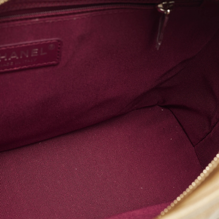 Pre Owned Chanel Gold Ombre Quilted Leather Large Gabrielle Hobo 