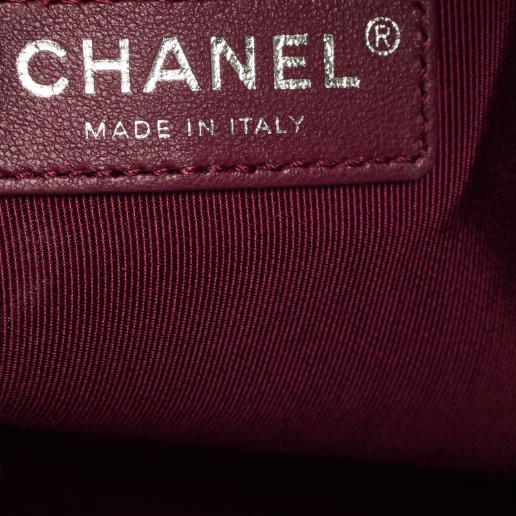 Pre Owned Chanel Gold Ombre Quilted Leather Large Gabrielle Hobo 