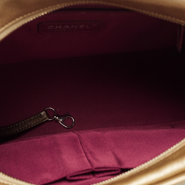 Pre Owned Chanel Gold Ombre Quilted Leather Large Gabrielle Hobo 