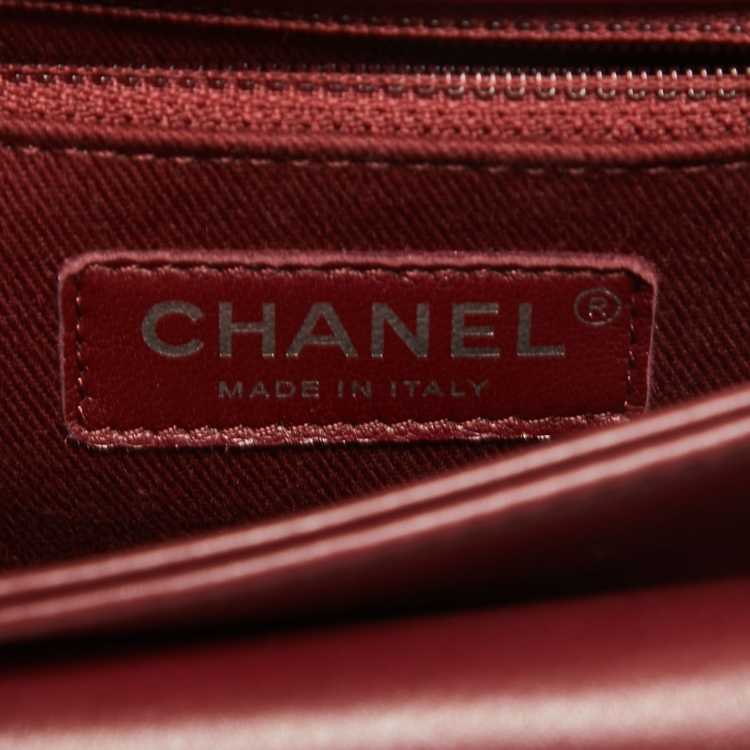 Pre Owned Chanel Burgundy Quilted Leather Small Coco Eyelet Flap Bag