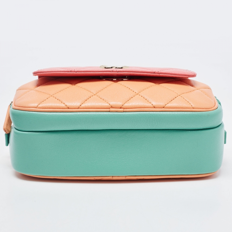 Pre Owned Chanel Mulicolor Quilted Leather CC Double Zip Waist Bag