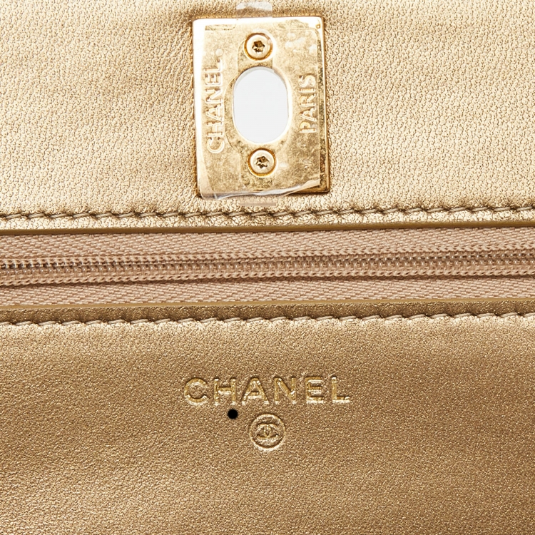 Pre Owned Chanel Gold Quilted Leather CC Wallet on Chain 