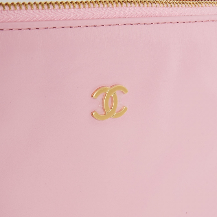 Pre Owned Chanel Pink Quilted Leather Small 22 Hobo