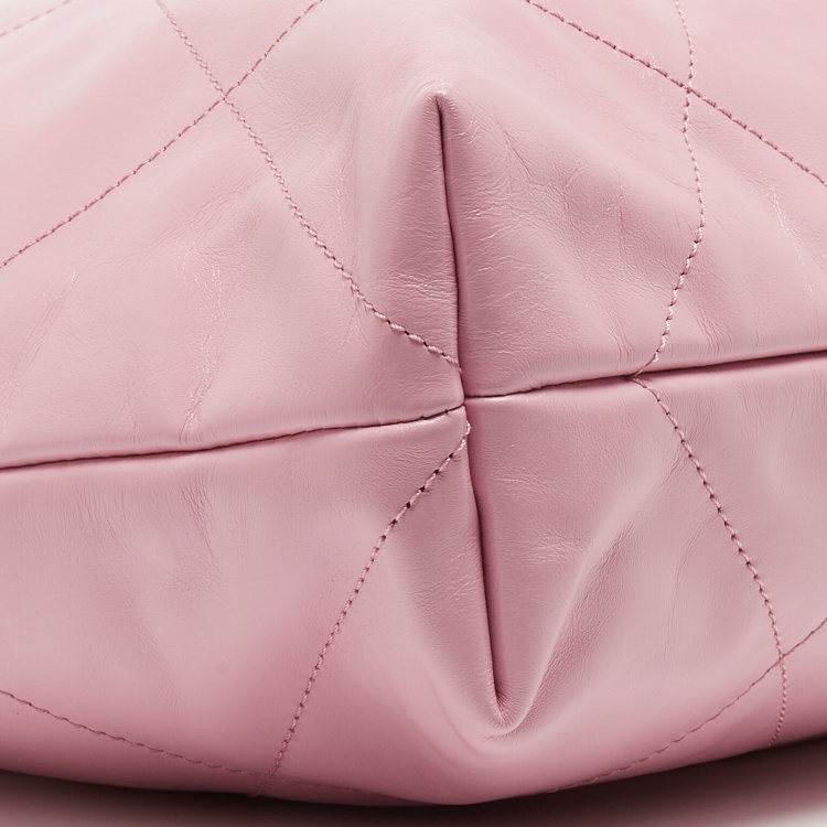 Pre Owned Chanel Pink Quilted Leather Small 22 Hobo