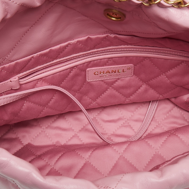 Pre Owned Chanel Pink Quilted Leather Small 22 Hobo
