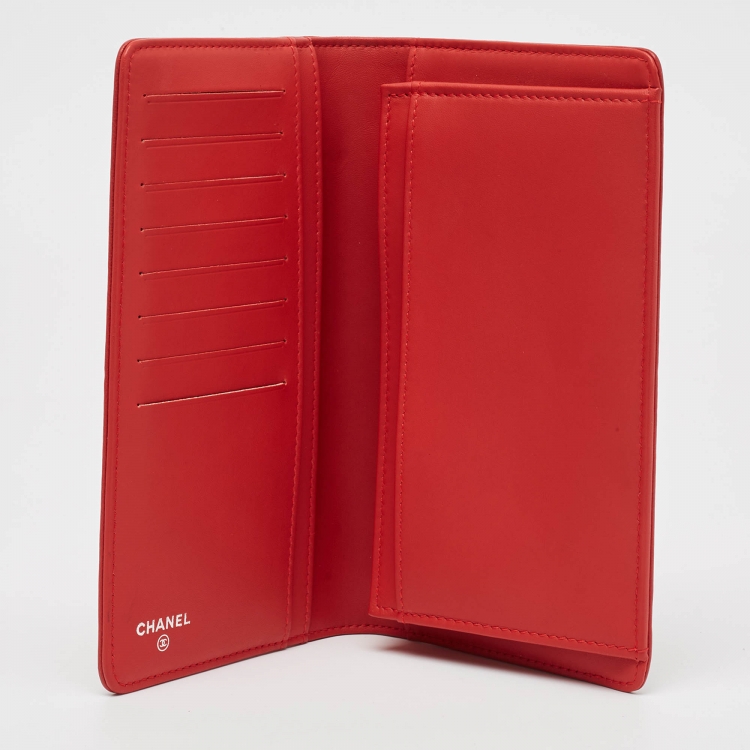 Pre Owned Chanel Red Leather Studded CC L Yen Wallet