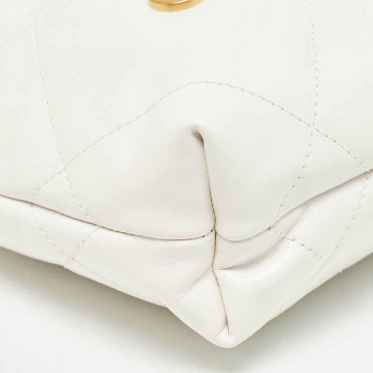 Pre Owned Chanel White Quilted Leather Mini 22 Chain Bag