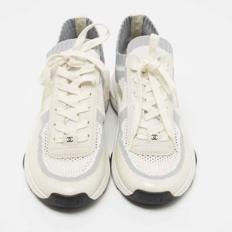 Pre Owned Chanel Grey/White Knit Fabric CC Sneakers Size 40