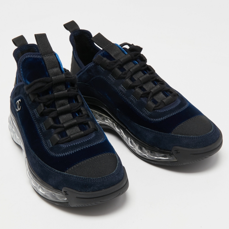 Pre Owned Chanel Navy Blue Velvet and Suede CC Low Top Sneakers Size 37