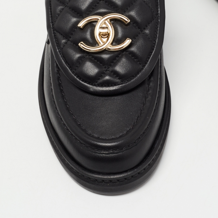 Pre Owned Chanel Black Leather and Quilted Flap Turn Lock CC Loafers Size 37