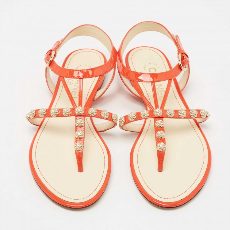 Pre Owned Chanel Orange Patent Leather CC Camellia Studs Thong Flats Size 37.5 