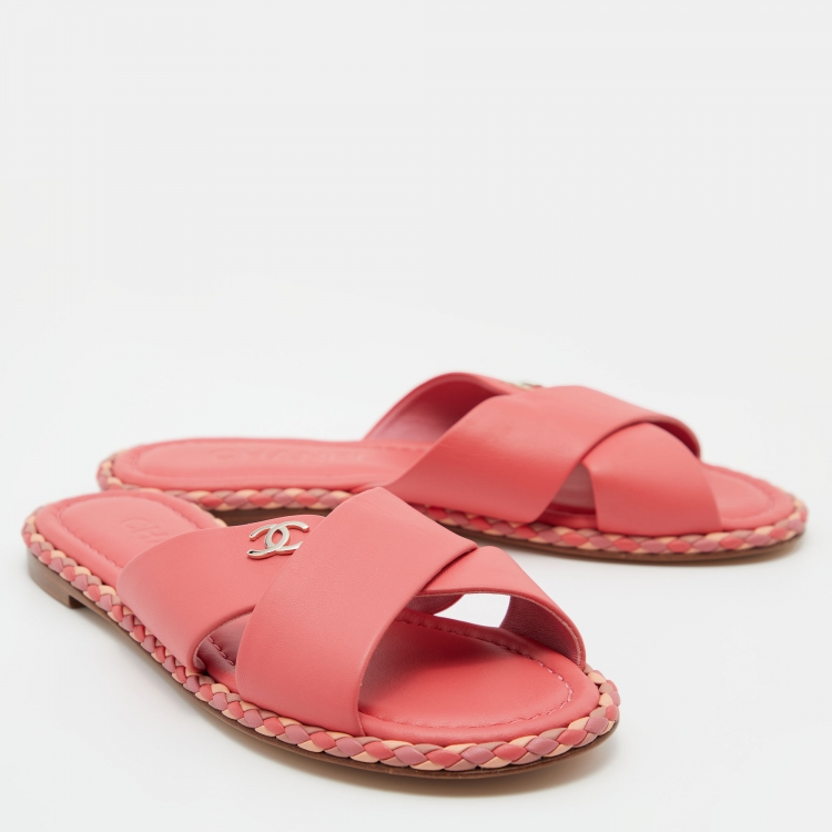 Pre Owned Chanel Peach Leather Braided Trim Criss Cross CC Flat Slides Size 36