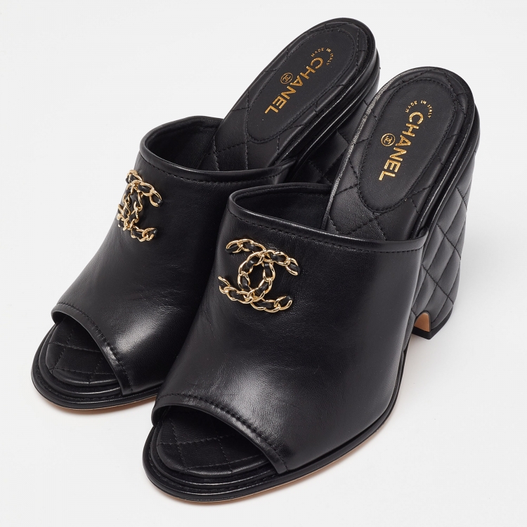 CHANEL   黒　ミュール CHANEL Calfskin Crocodile Embossed Patent Cap Toe CC