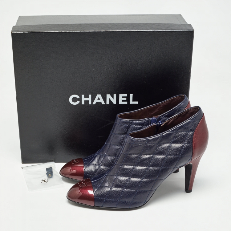 Pre Owned Chanel Blue/Burgundy Leather Interlocking CC Logo Boots Size 38.5
