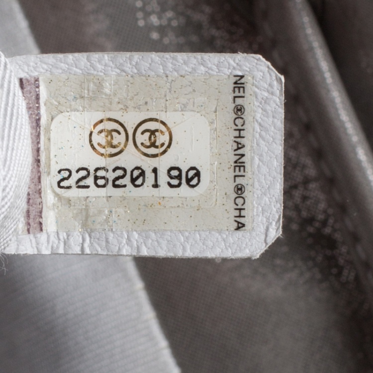 Pre Owned Chanel Silver Chevron Quilted Leather Urban Spirit Backpack