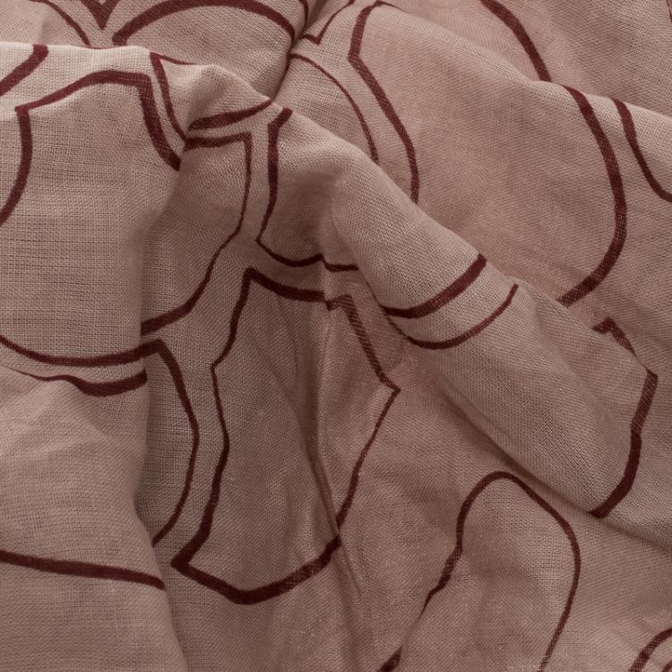 مملوكة مسبقًا Chanel Dallas Printed Cotton Square Scarf