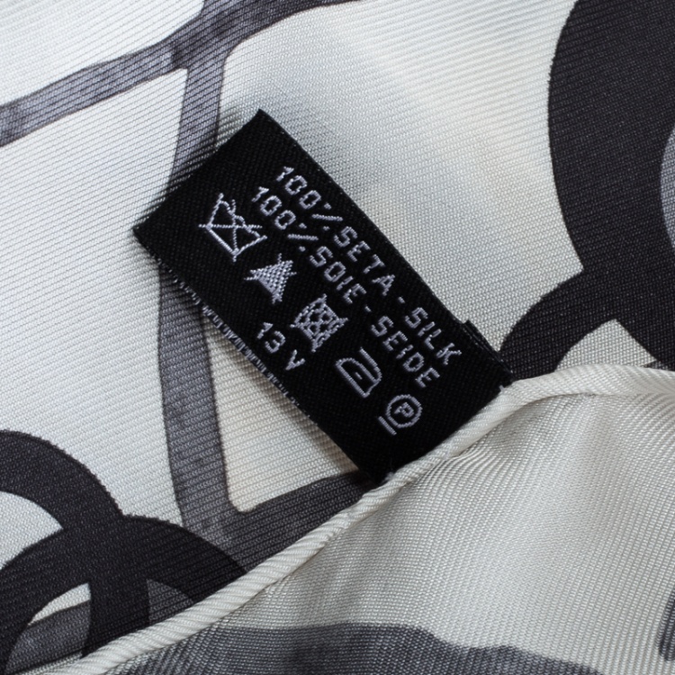 Pre Owned Chanel Off White Camellia and CC Logo Print Silk Square Scarf