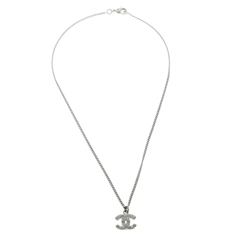 SOLD Chanel Enamel CC Logo Pendant Necklace  Женские украшения Ожерелье  Украшения