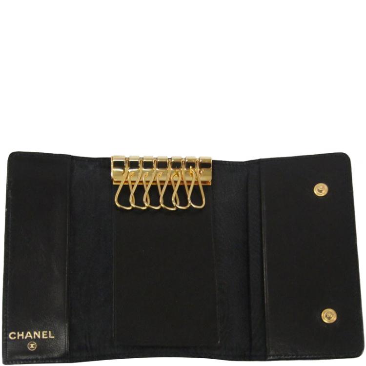 Pre Owned Chanel Black Leather CC 6 Key Case