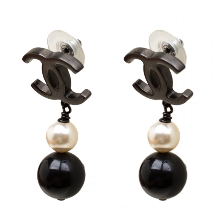 Chanel CC Black Bead Faux Pearl Drop Earrings Chanel