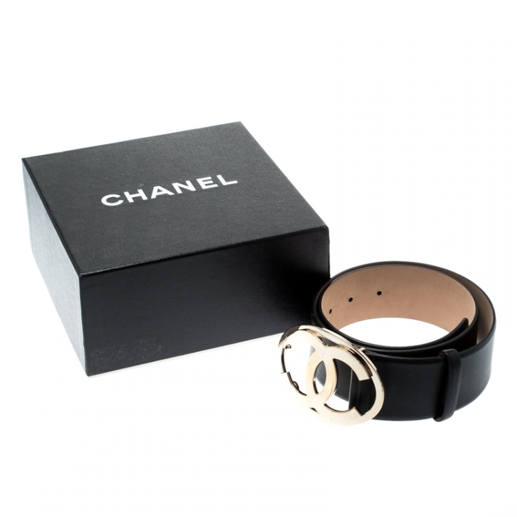 Pre Owned Chanel Black Leather CC Buckle Belt 75CM