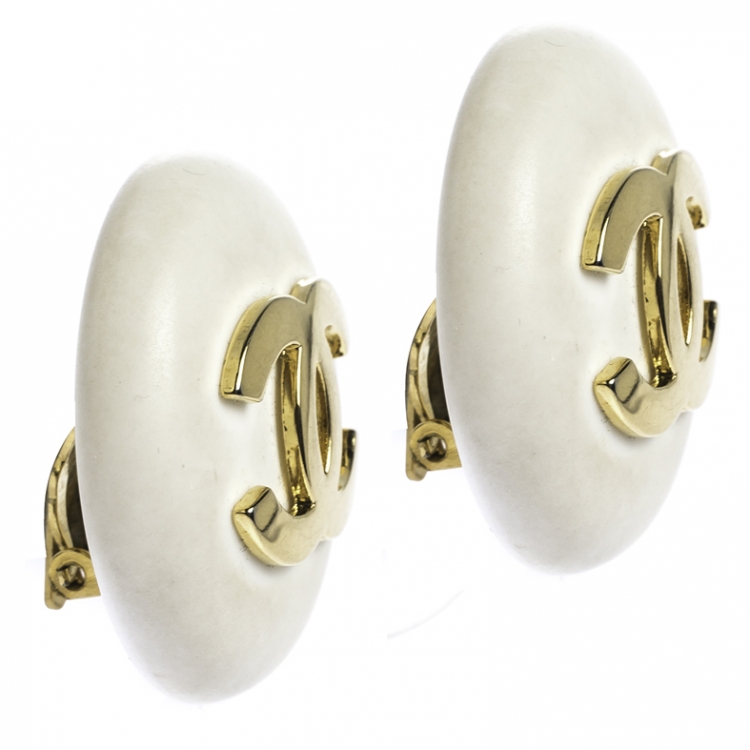 Chanel CC White Gold Tone Round Oversized Clip-on Stud Earrings Chanel