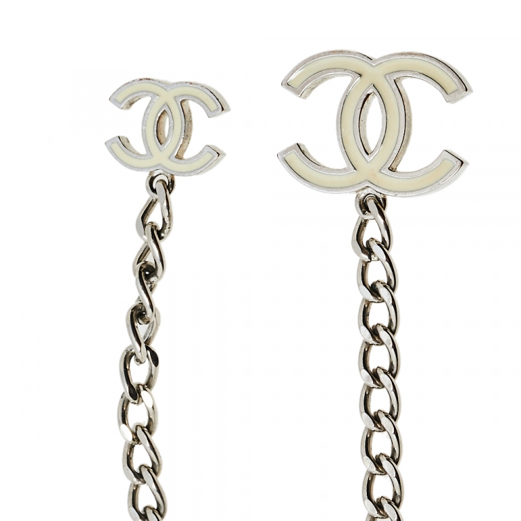 Pre Owned Chanel Silver Tone Enamel CC Charm Chain Belt