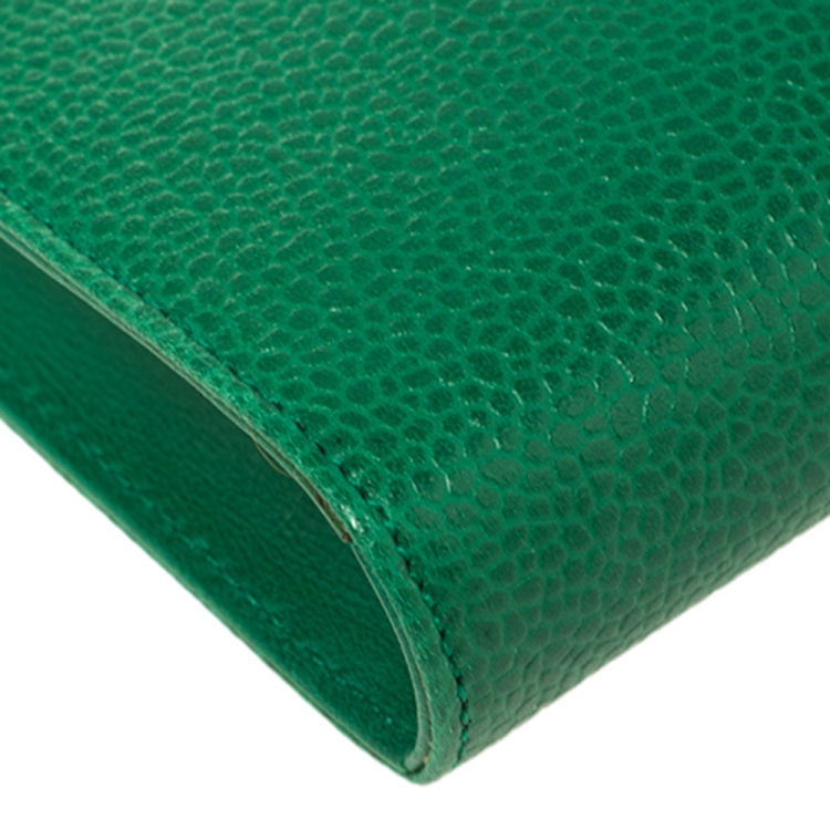 Pre Owned Chanel Green Caviar Leather CC Crossbody Phone Case