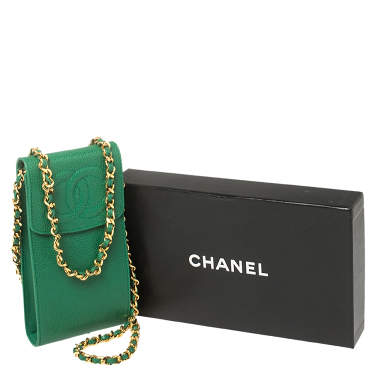 Pre Owned Chanel Green Caviar Leather CC Crossbody Phone Case