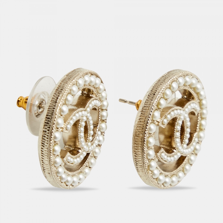 Chanel CC Faux Pearl Gold Tone Round Stud Earrings Chanel