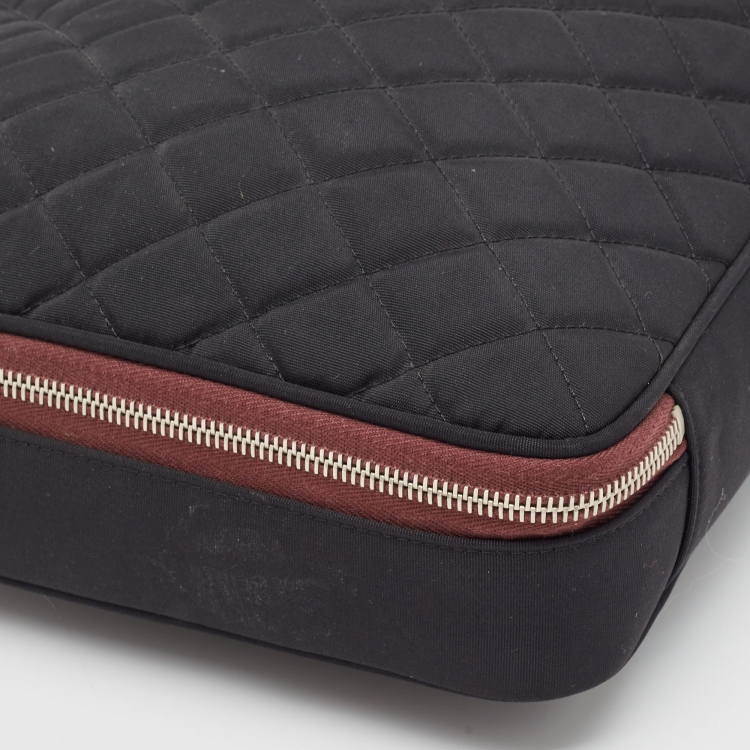 Pre Owned Chanel Black Quilted Nylon Laptop Sleeve