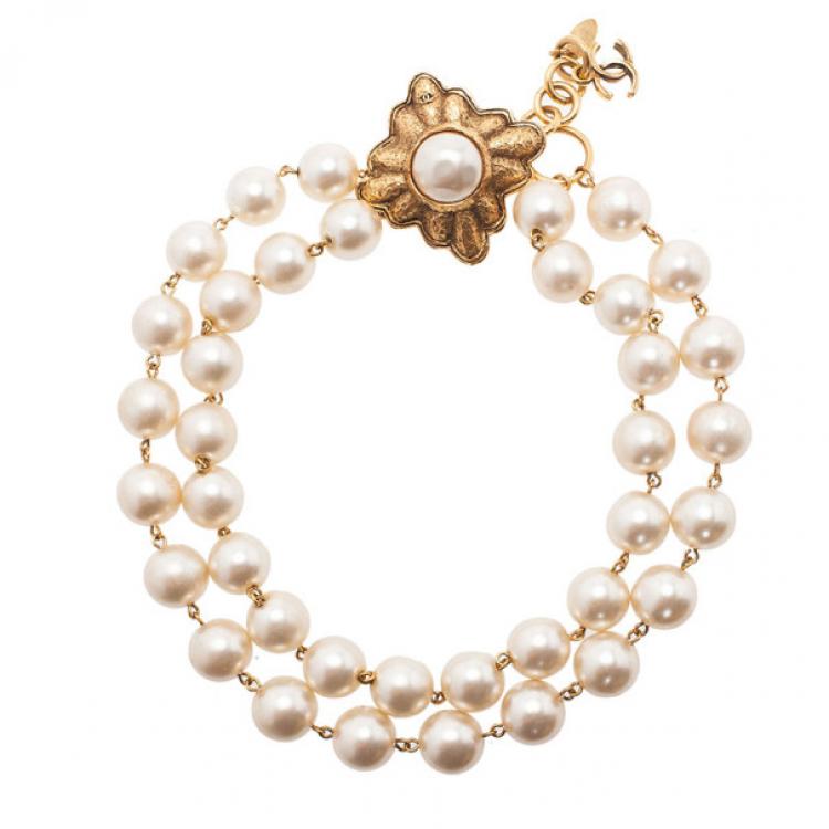 Chanel Vintage Faux Pearls Gold Tone Choker Necklace