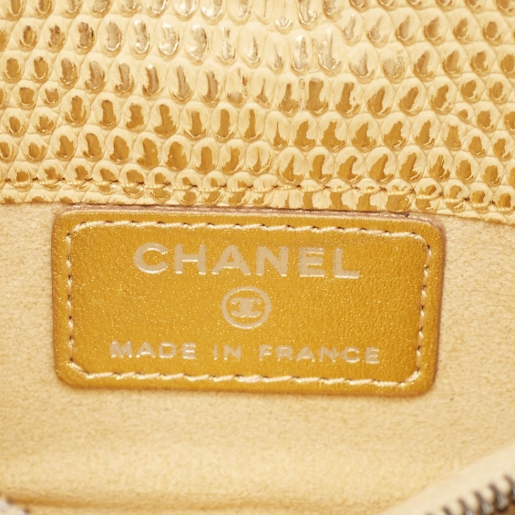 Pre Owned Chanel Gold/Yellow Lizard iPhone Chain Pouch
