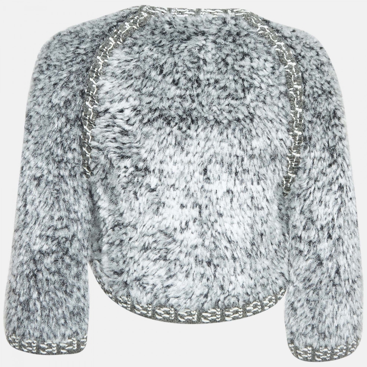 مملوكة مسبقًا Chanel Grey Fur Cropped Jacket S