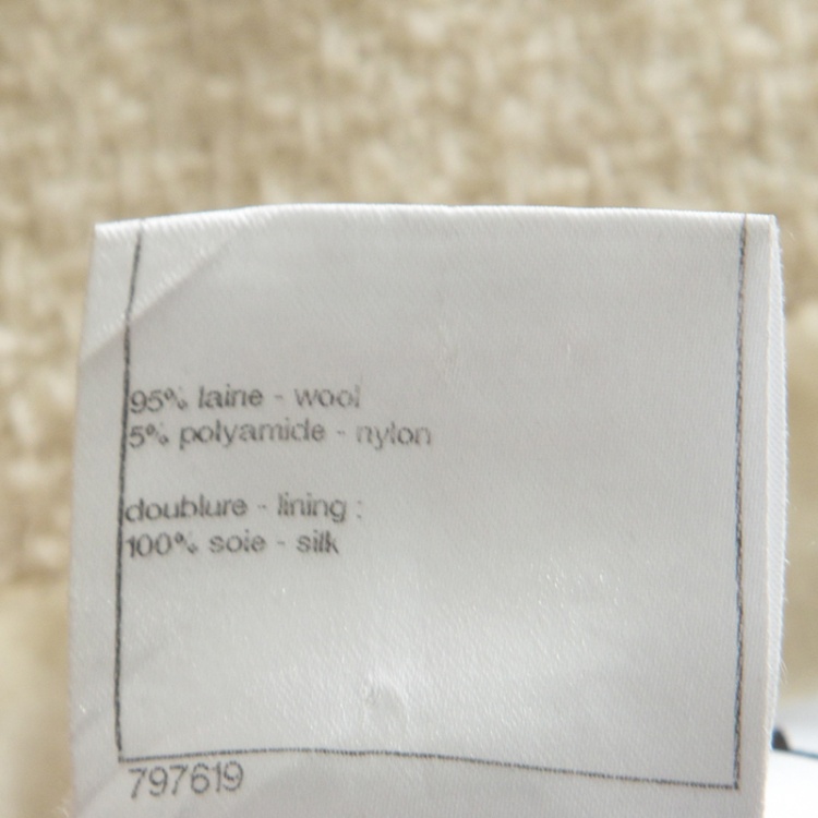 مملوكة مسبقًا Chanel Cream Textured Wool Lurex Trim Detail Frayed Hem Jacket L