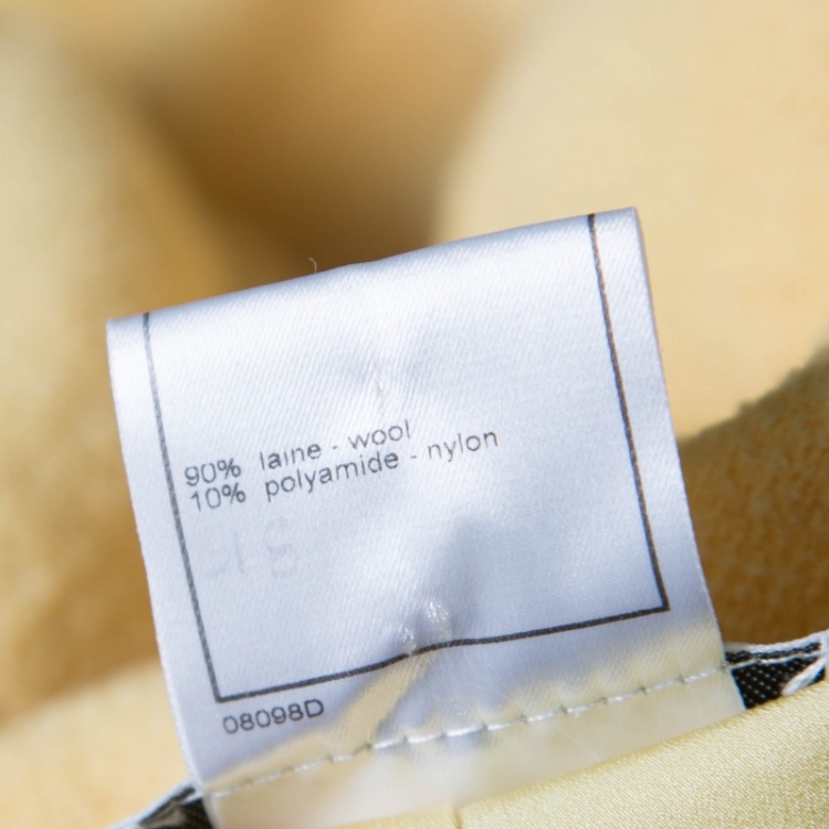 مملوكة مسبقًا Chanel Yellow Textured Wool Jacket M