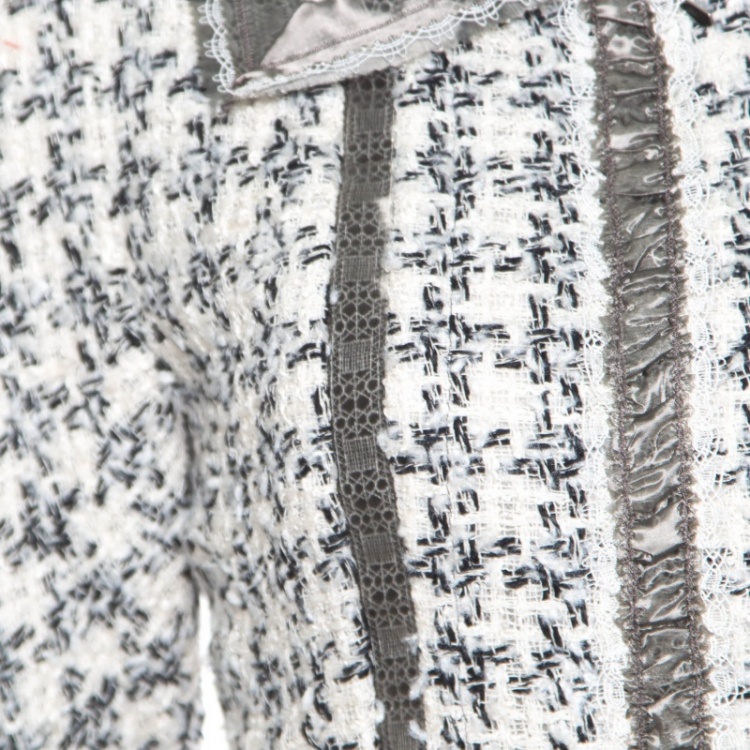 Pre Owned Chanel Grey and White Textured Lace Trim Jacket and Skirt Set M