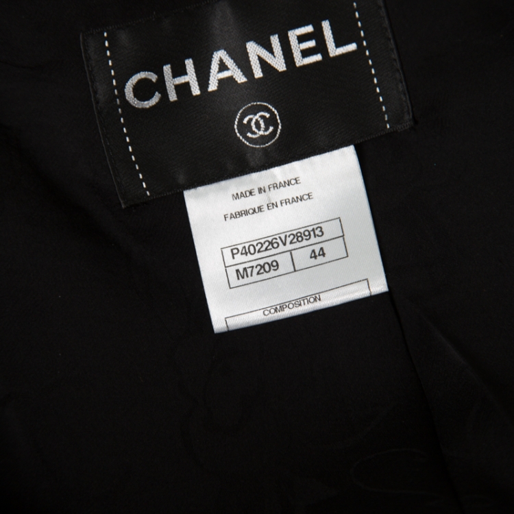 Pre Owned Chanel Black Textured Beaded Edging Detail Cropped Boucle Jacket L