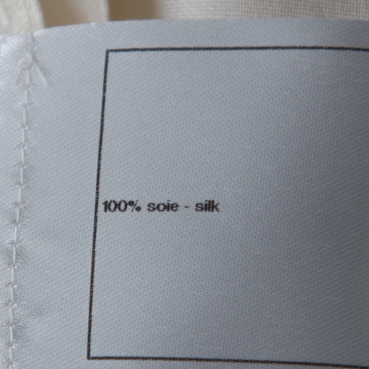 Pre Owned Chanel Cream Silk Gold Button Detail Blouse L