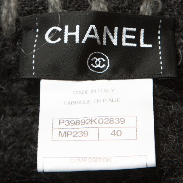Pre Owned Chanel Grey Perforated Wool Faux Fur Trimmed Zip Front Jacket M