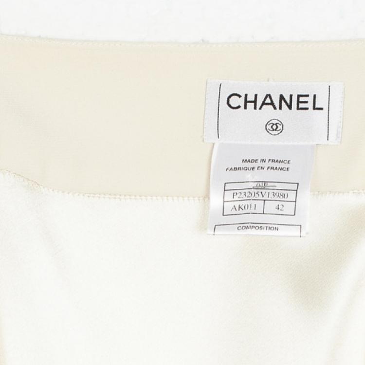 Pre Owned Chanel Cream Midi Silk Skirt L