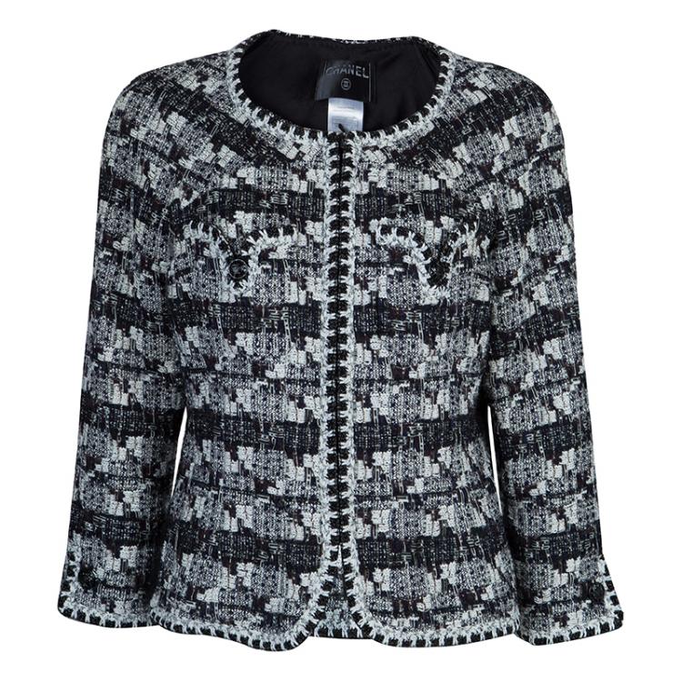 مملوكة مسبقًا Chanel Black and White Textured Skirt Suit M