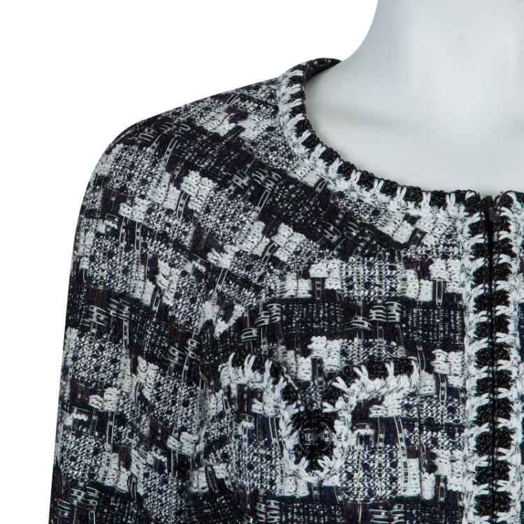 مملوكة مسبقًا Chanel Black and White Textured Skirt Suit M