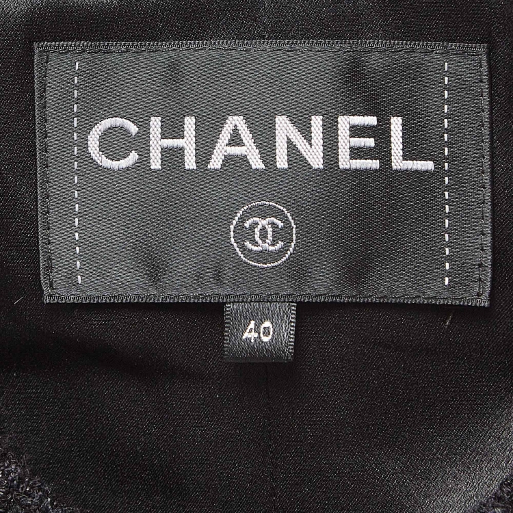 مملوكة مسبقًا Chanel Black Tweed Buttoned Jacket M